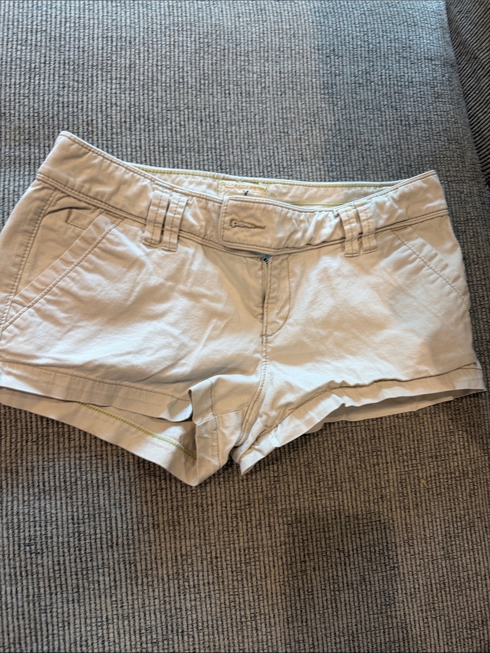 American Eagle Outfitters Light Beige Y2K Preppy Women's Shorts Size 8 2.5 insea